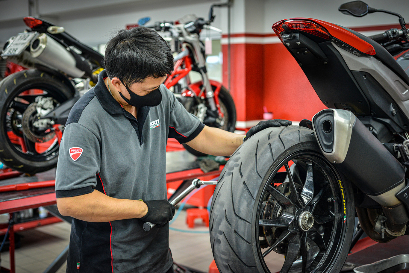 Ducati, Piaggio, MV Agusta y otros fabricantes de motos ya preparan su vuelta a la nueva normalidad